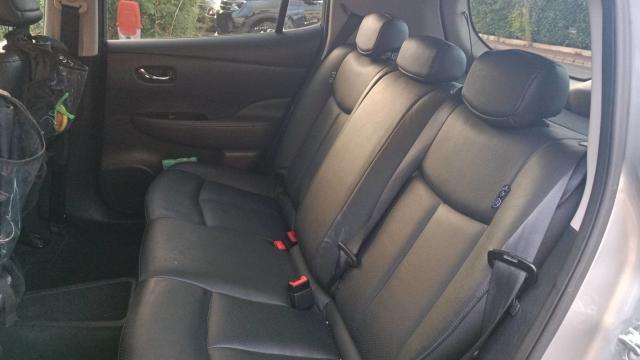 Nissan Leaf image 3
