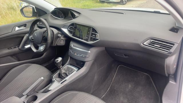 Peugeot 308 image 7