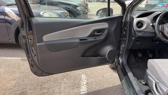 Toyota Yaris image 9