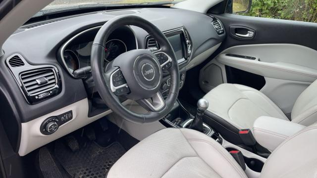 Jeep Compass image 8