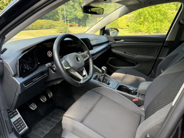 Volkswagen Golf image 4
