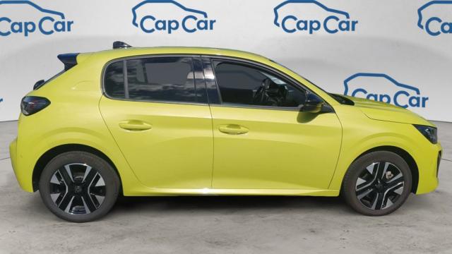 Peugeot 208 image 2