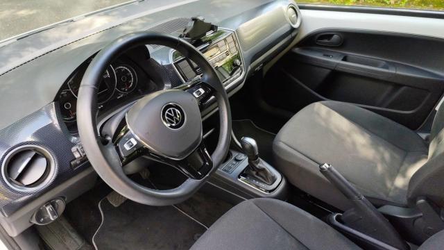 Volkswagen Up! image 2