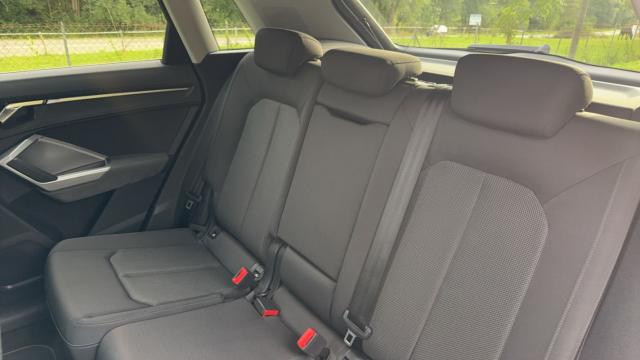 Audi Q3 image 7