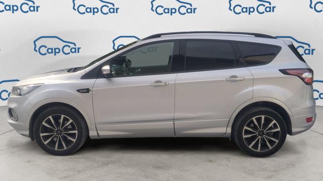 Ford Kuga image 1