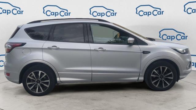 Ford Kuga image 5