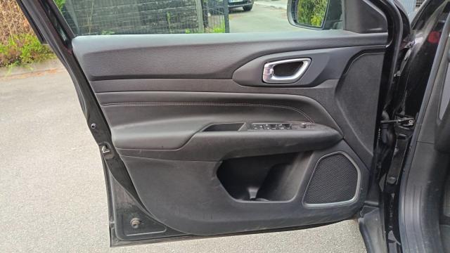 Jeep Compass image 6