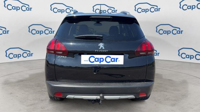 Peugeot 2008 image 8