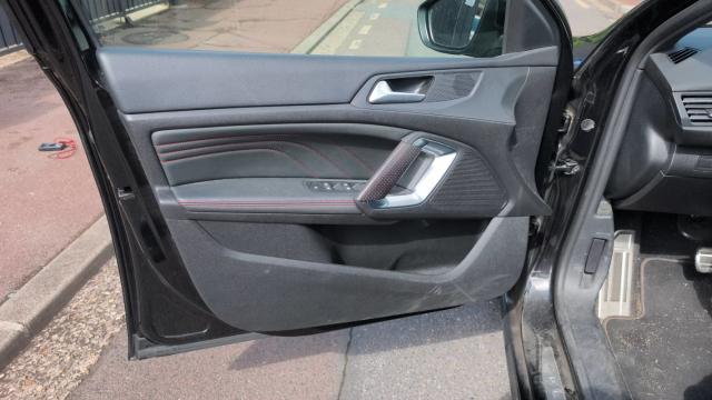 Peugeot 308 image 7