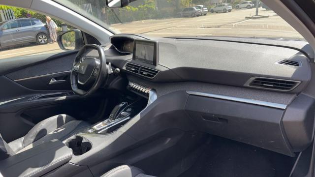 Peugeot 3008 image 4