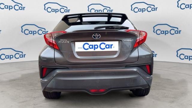 Toyota C-Hr image 9