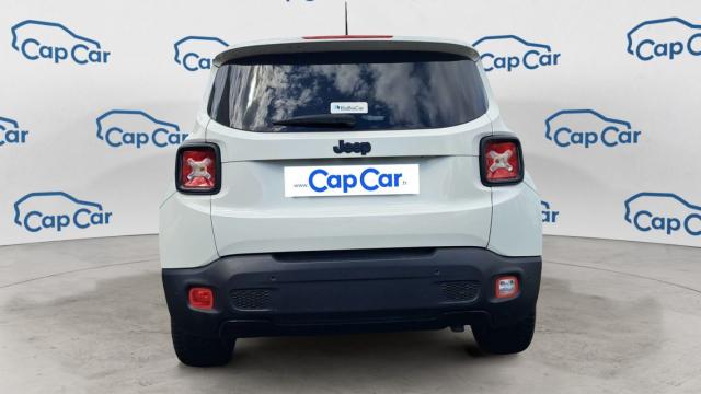 Jeep Renegade image 9