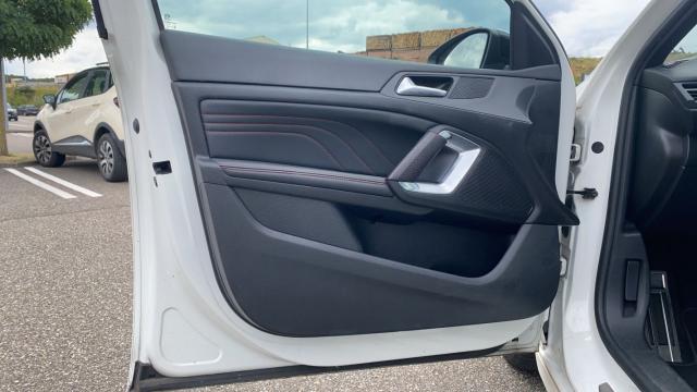 Peugeot 308 image 3