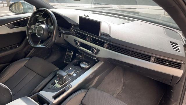Audi A4 image 4