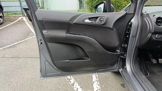 Opel Meriva image 5
