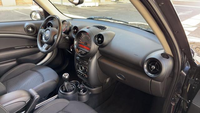 Mini Countryman image 3