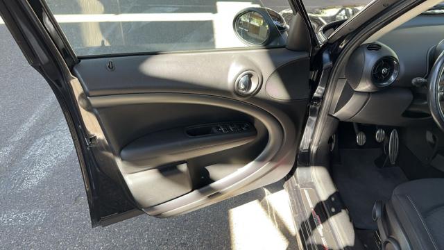 Mini Countryman image 7