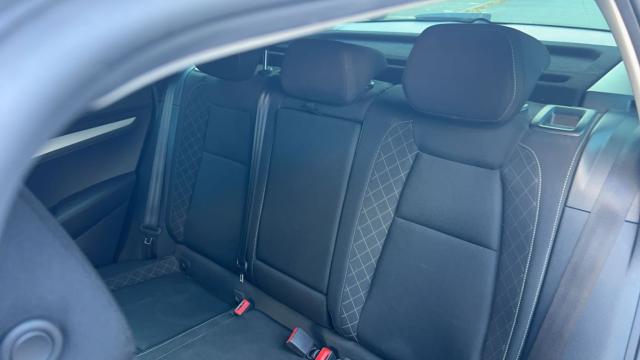 Skoda Karoq image 7