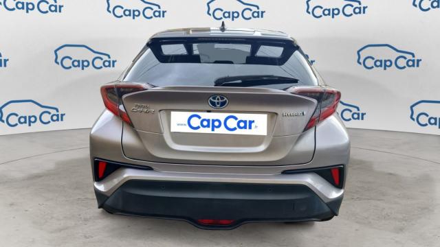 Toyota C-Hr image 9