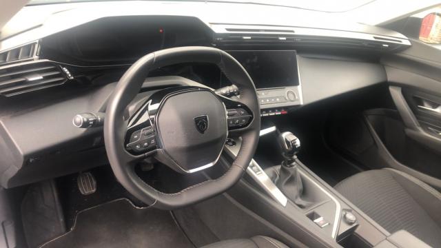 Peugeot 308 image 5