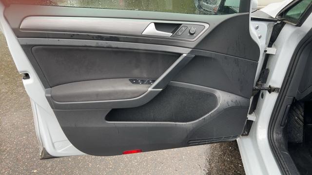 Volkswagen Golf image 3