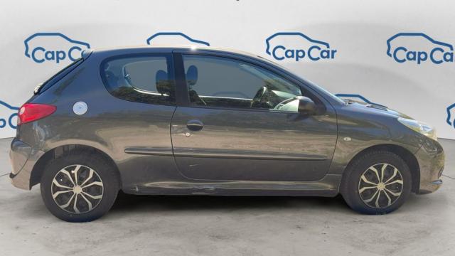 Peugeot 206+ image 6