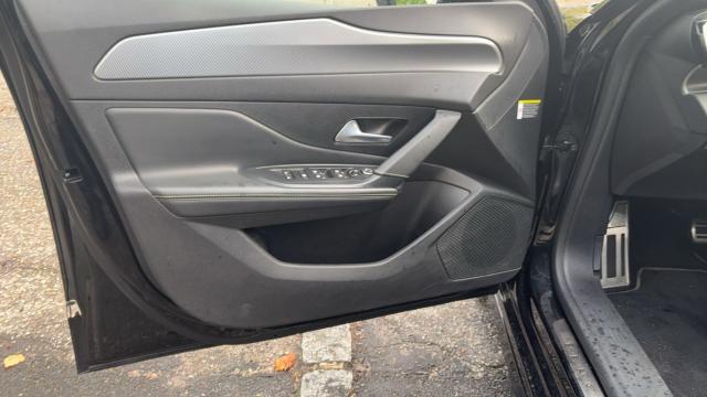 Peugeot 308 image 6