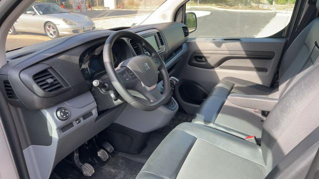 Peugeot Expert image 2