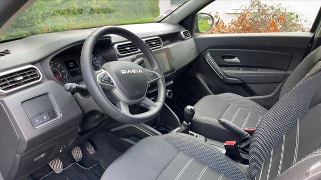 Dacia Duster image 4