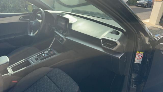Seat Leon image 7
