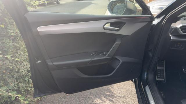 Seat Leon image 5