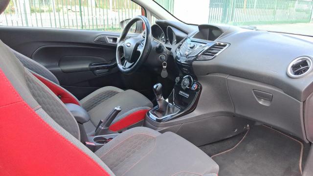 Ford Fiesta image 5