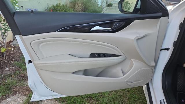 Opel Insignia image 4