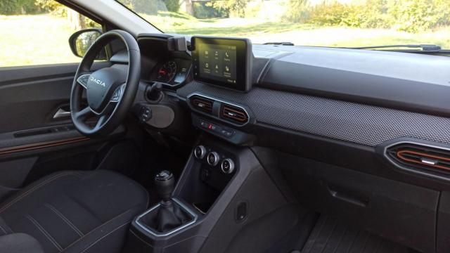 Dacia Sandero image 4