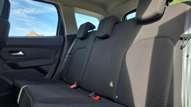Dacia Duster image 8