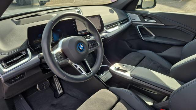 Bmw X1 image 3