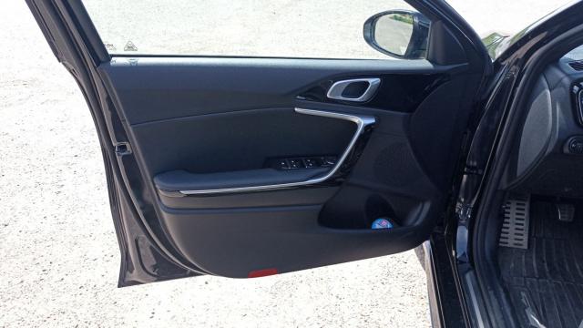 Kia Ceed image 6