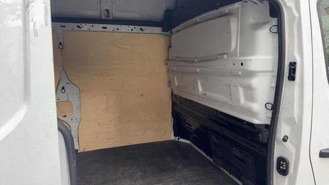 Renault Trafic image 6