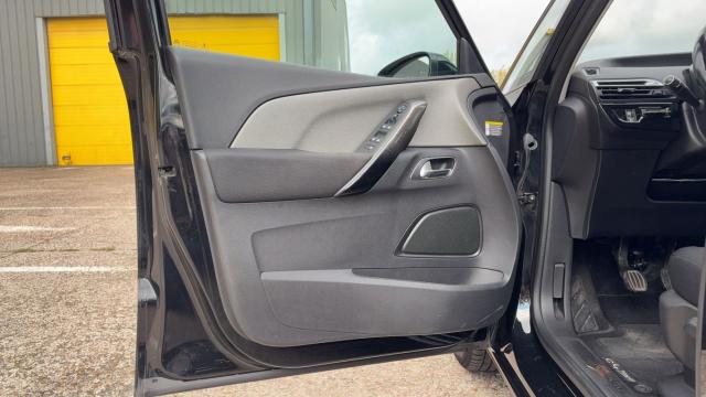 Citroen C4 Picasso image 9