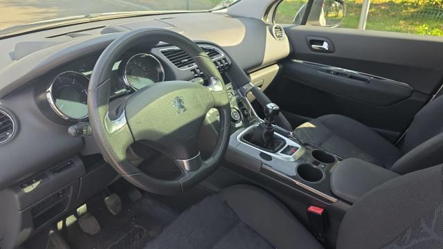 Peugeot 3008 image 1