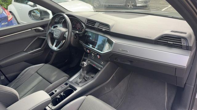 Audi Q3 image 9