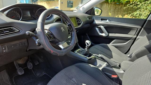 Peugeot 308 Sw image 2