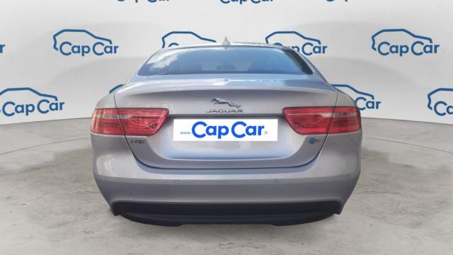 Jaguar Xe image 7