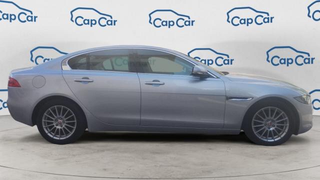 Jaguar Xe image 9