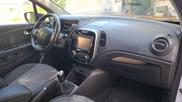 Renault Captur image 2