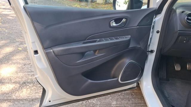 Renault Captur image 5