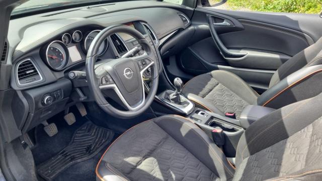 Opel Cascada image 3