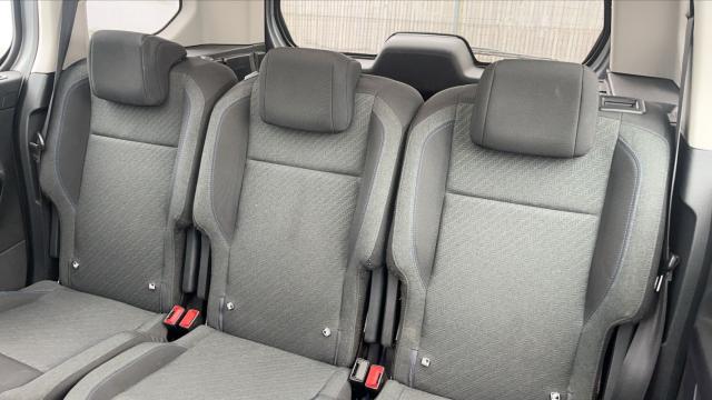 Peugeot Rifter image 1
