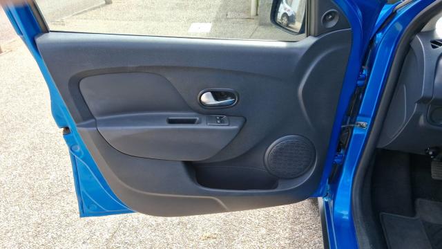 Dacia Sandero image 9