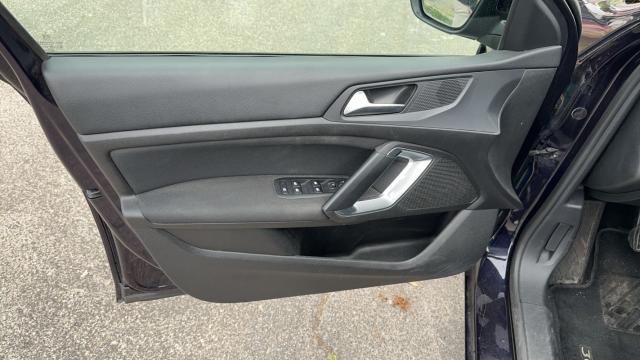 Peugeot 308 Sw image 7